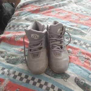 Adidas Damian lillards